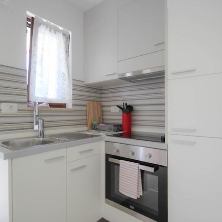 Doris One Apartment Novigrad Istria Exterior foto